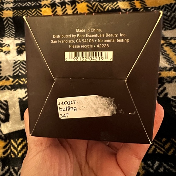 Brand new- Bare Escentual brushes in a case. - Picture 4 of 8